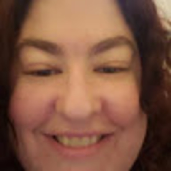 Meet your Posher, Michelle - Picture 1 of 1